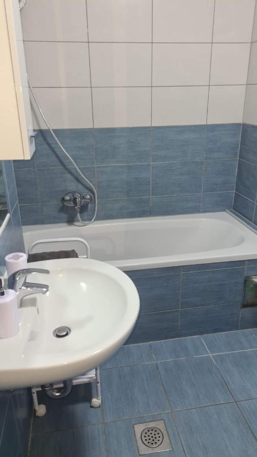 Apartmani Marcetic 슬라본스키브로드 외부 사진